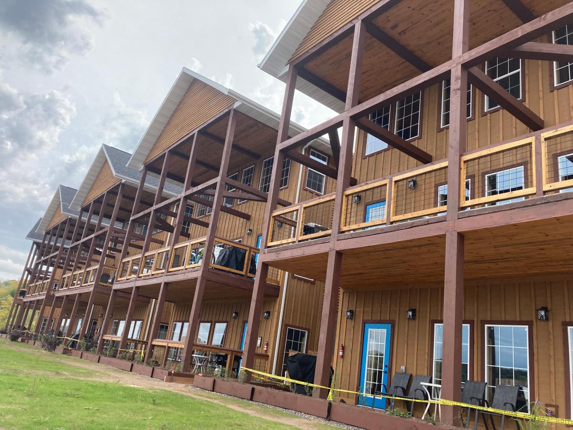 Keweenaw Waters Resort Houghton Extérieur photo