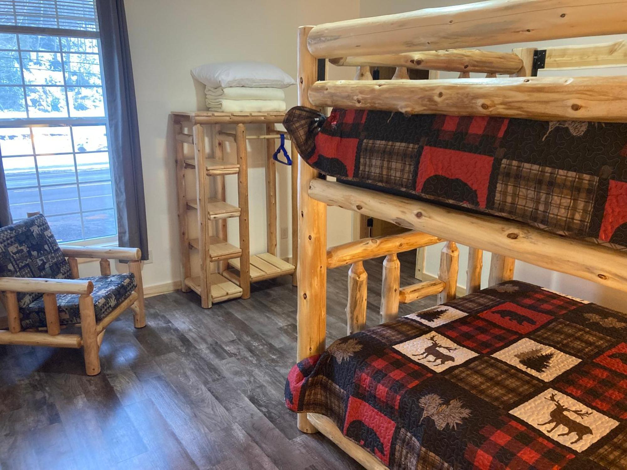 Keweenaw Waters Resort Houghton Extérieur photo