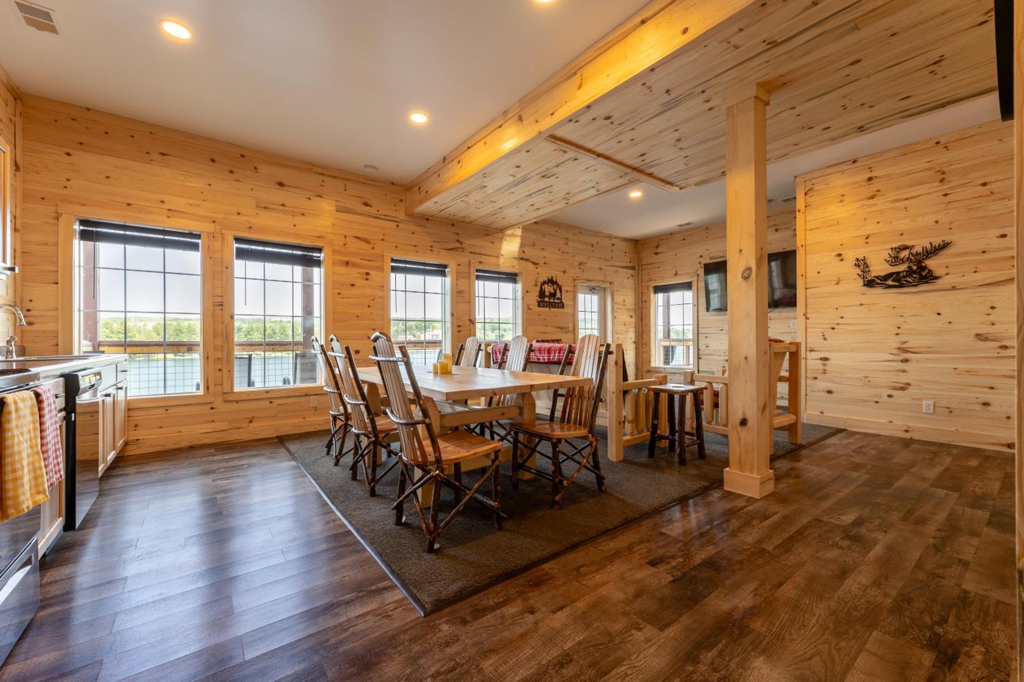 Keweenaw Waters Resort Houghton Extérieur photo