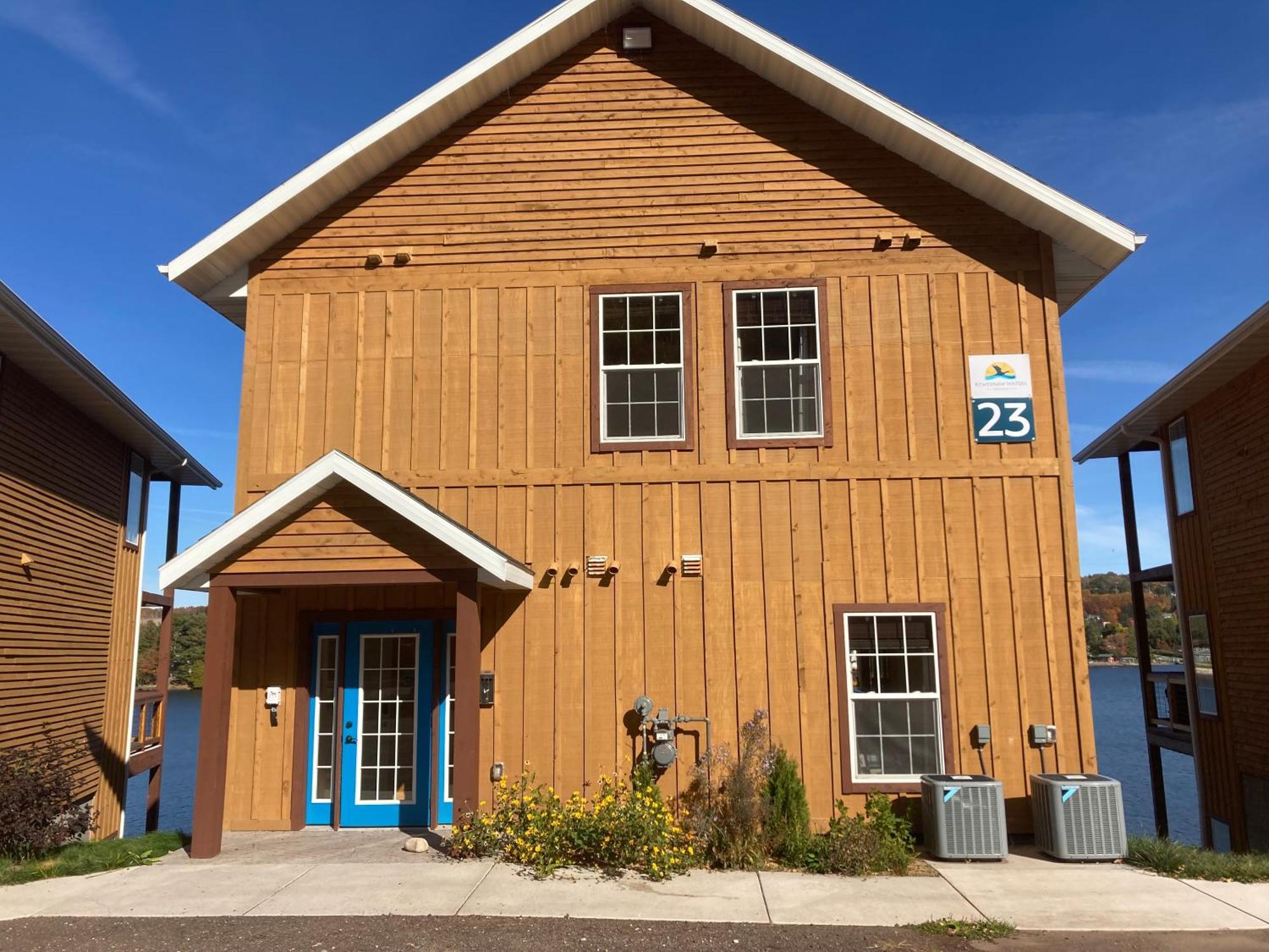 Keweenaw Waters Resort Houghton Extérieur photo