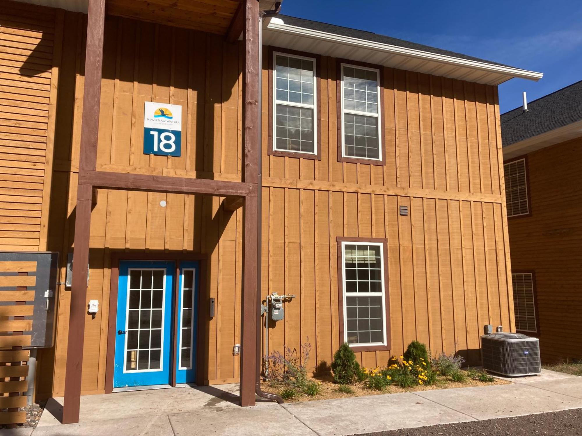 Keweenaw Waters Resort Houghton Extérieur photo
