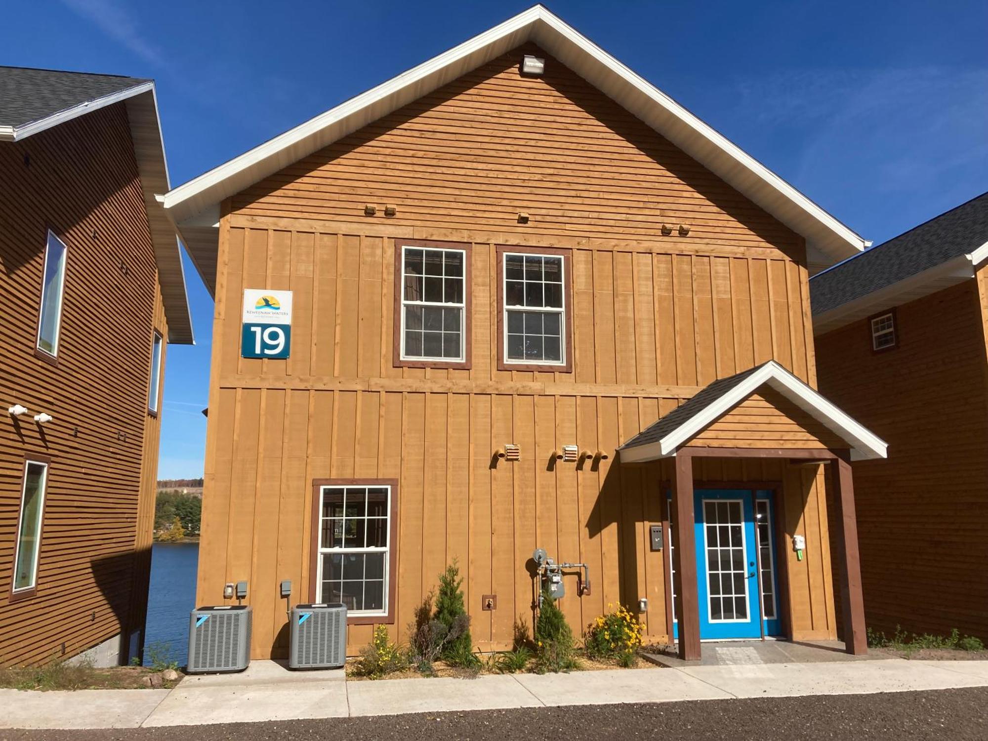 Keweenaw Waters Resort Houghton Extérieur photo